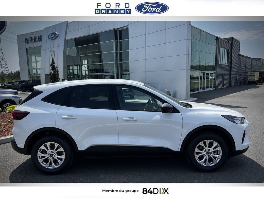 2025 Ford Escape White