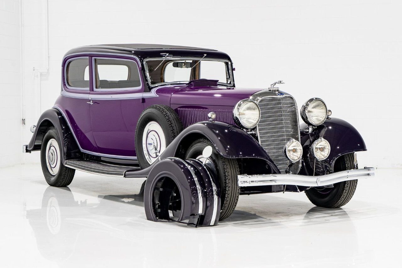 Lincoln KB Victoria Coupe One Of 18 Built, And The Only Known Surviving **PRICE IN USD** 1933 mauve Montréal - photo #29