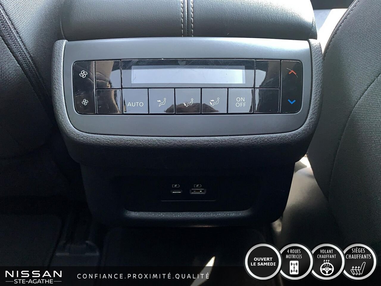 Nissan Pathfinder SV TI | 7 PLACES | TOIT OUVRANT | ATTELAGE | HAYON ÉLECTRIQUE 2024 Bleu Saint-Jérôme - photo #14
