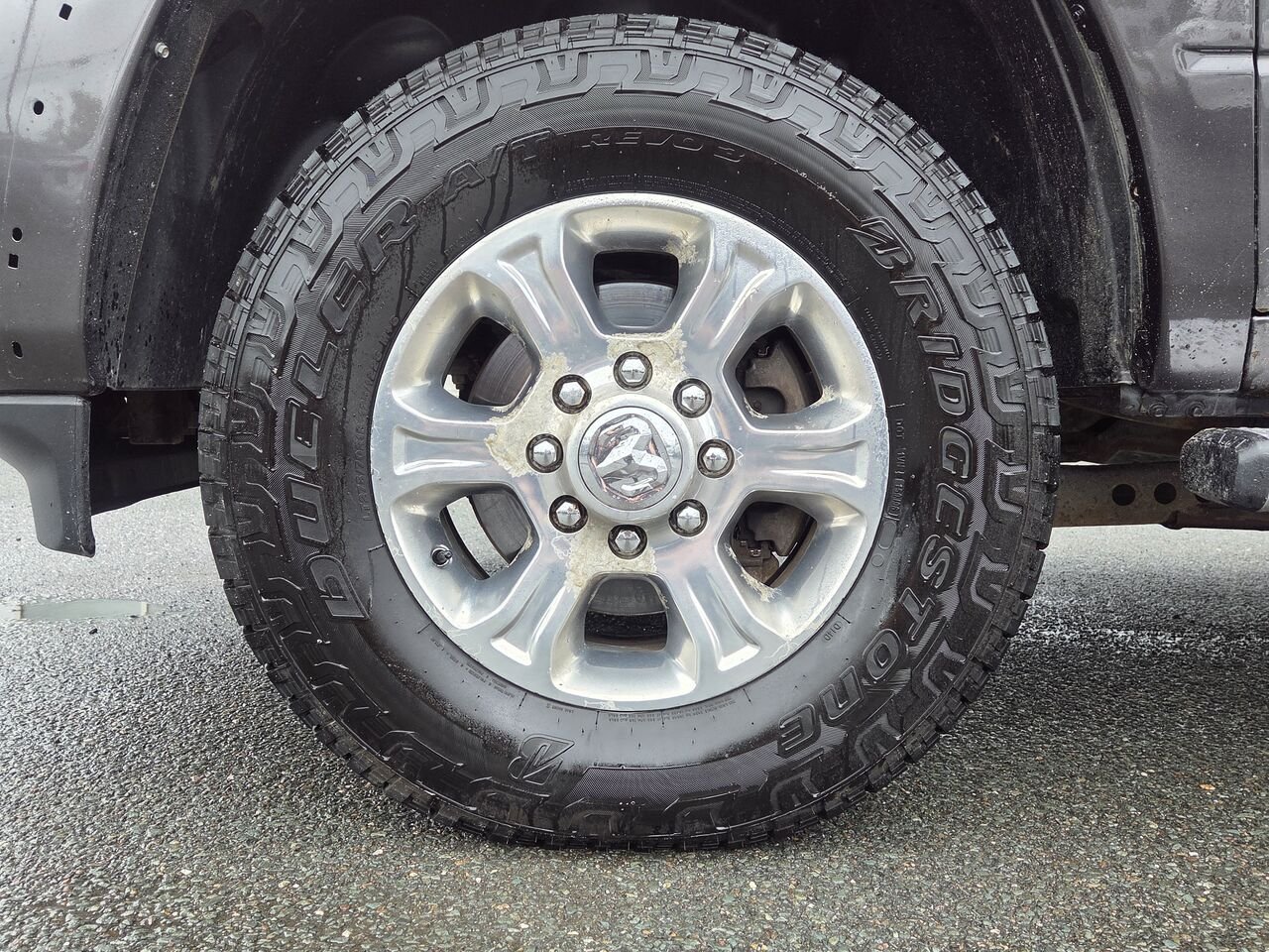 Ram 2500 Cummins BIG HORN 2019 Gris Granby - photo #10