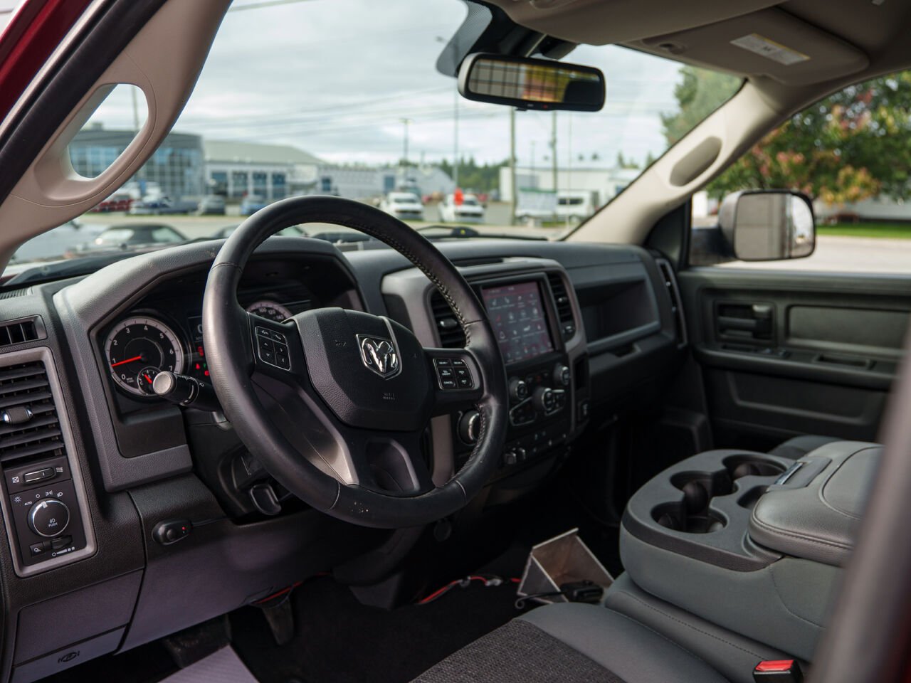 2019 Ram 1500 Classic Red Val-d'Or - photo #8
