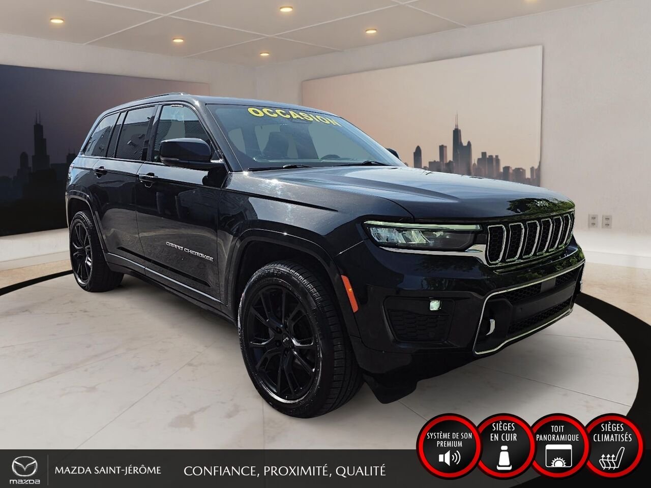 Jeep Grand Cherokee Overland | CUIR NAPPA | TOIT COMMANDVIEW 2 RANGÉES | SIÈGES VENTILÉS | 4X4 2023 Noir Saint-Jérôme - photo #3