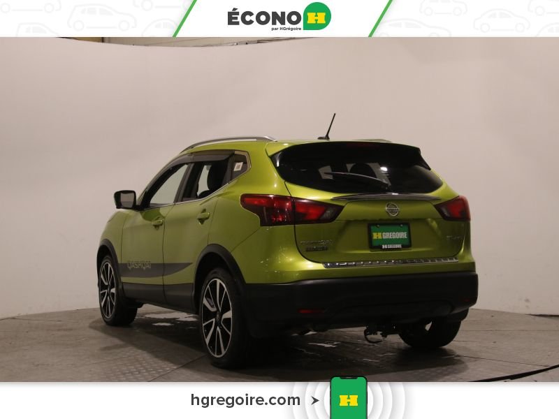 2017 Nissan Qashqai Green Laval - photo #5