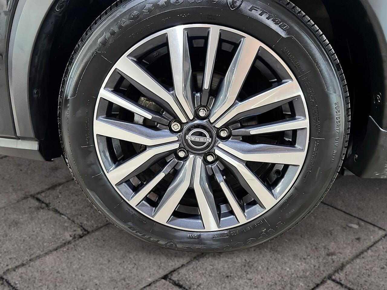 Nissan Kicks SV TA 2024 Noir Québec - photo #6