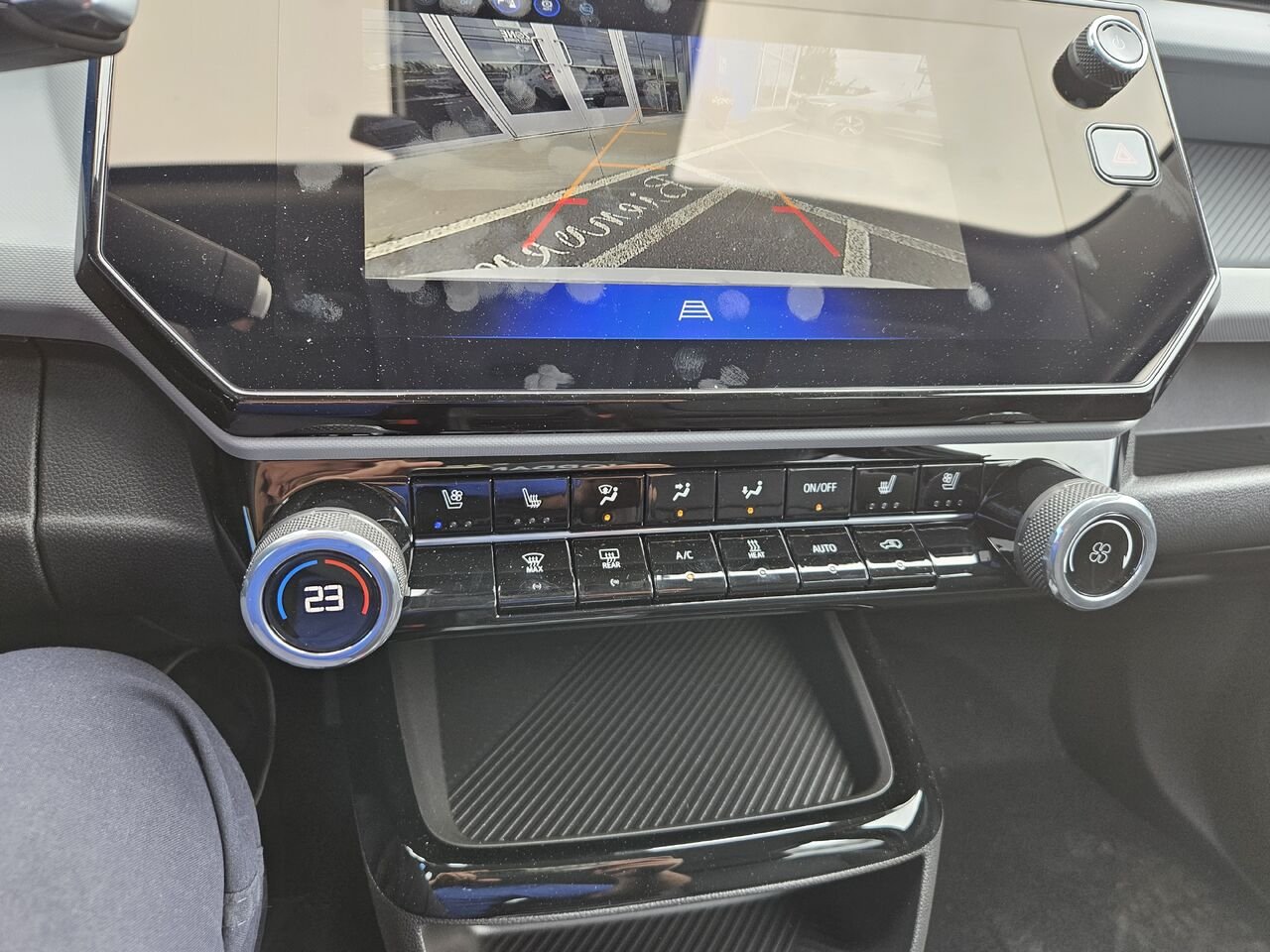 Chevrolet Bolt RS 4 portes TA 2027 Bleu Marina métallisé Thetford Mines - photo #7