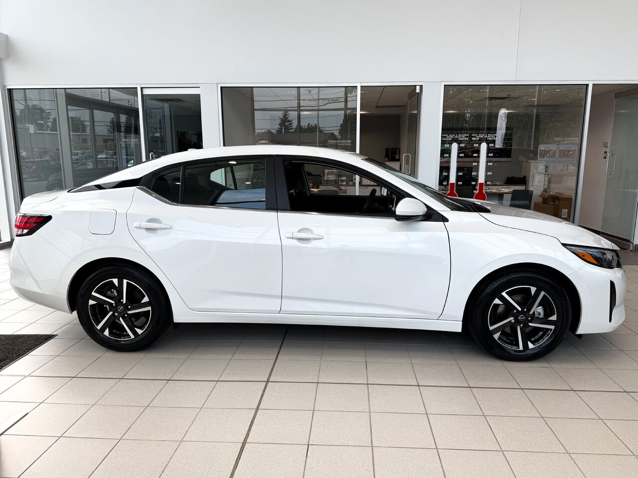 2025 Nissan Sentra SENTRA SV TOIT OUVRANT Aspen White TriCoat Châteauguay - photo #3