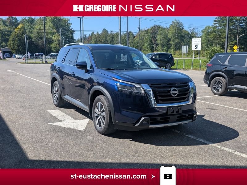Nissan Pathfinder SE4841 | SL AWD APPLE CARPLAY CUIR MAGS TOIT OUVRANT 2024 Bleu Laval - photo #0