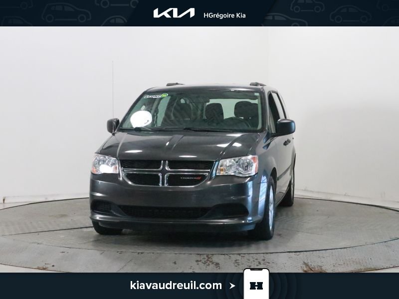 2015 Dodge GR Caravan Grey Laval - photo #2