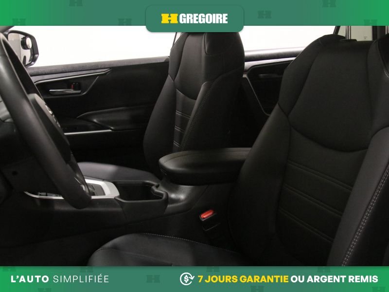 2023 Toyota Rav 4 White Saint-Eustache - photo #13