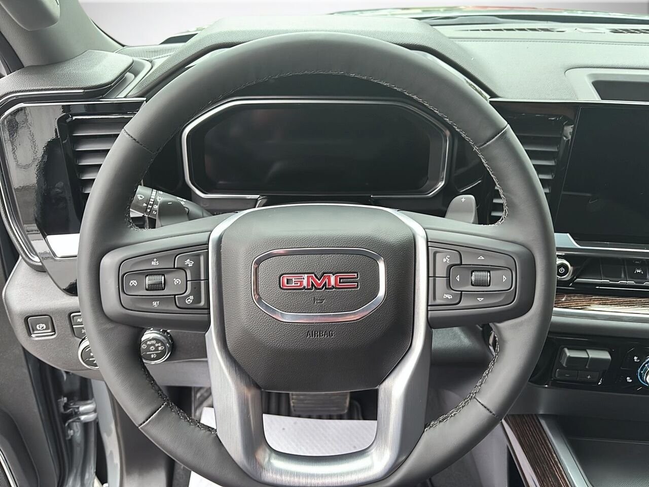 GMC Sierra 1500 ELEVATION 2026 STERLING METALLISE Saint-Hyacinthe - photo #11