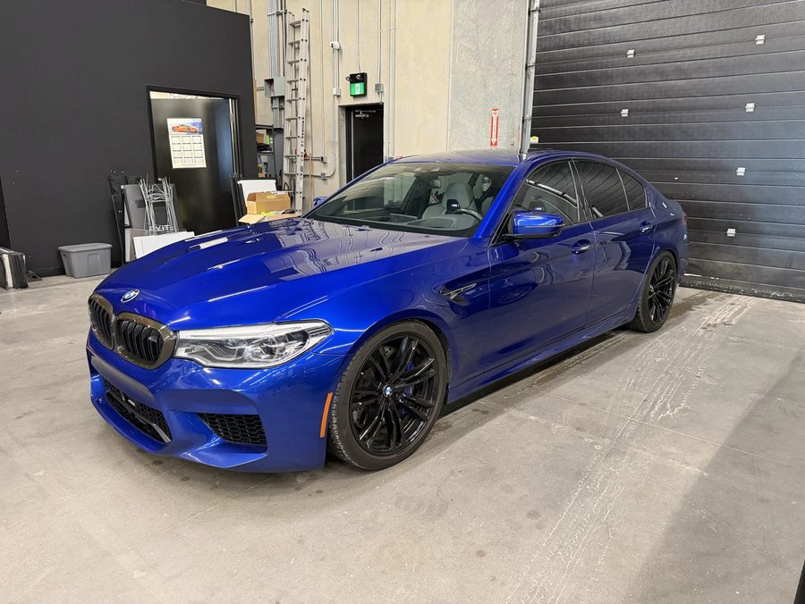 2018 BMW M5 Blue