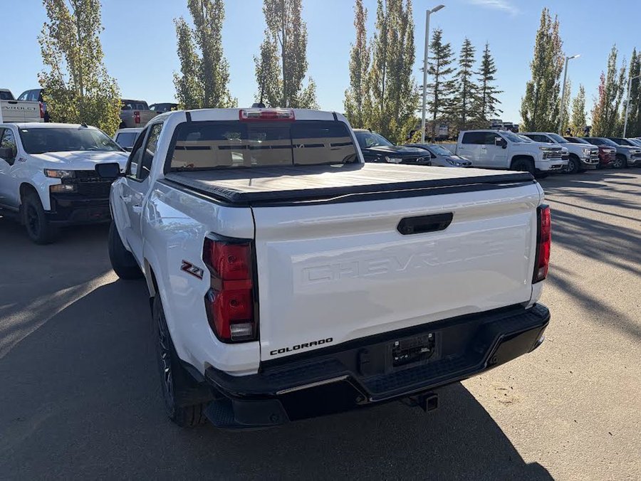 2024 Chevrolet Colorado 4WD Z71 2.7L | Technology Package White