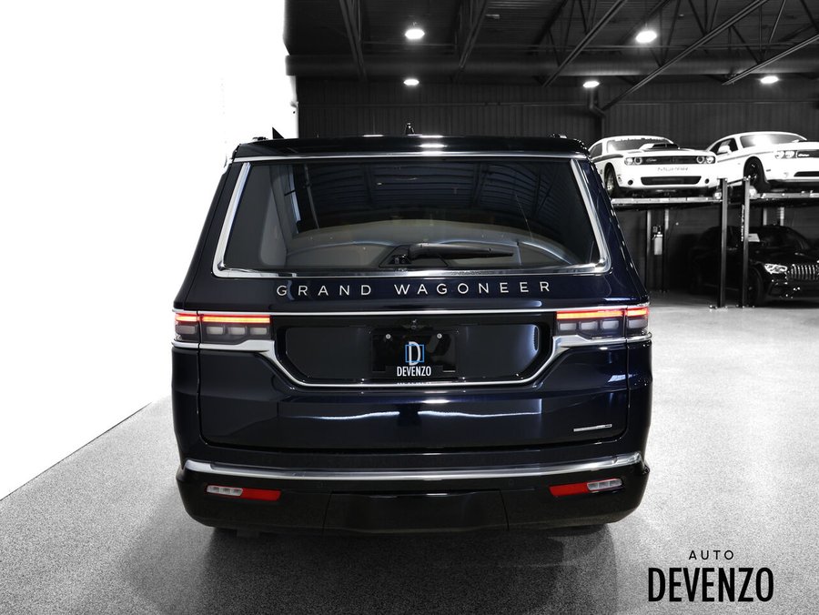 2024 Jeep Grand Wagoneer 2024 Blue