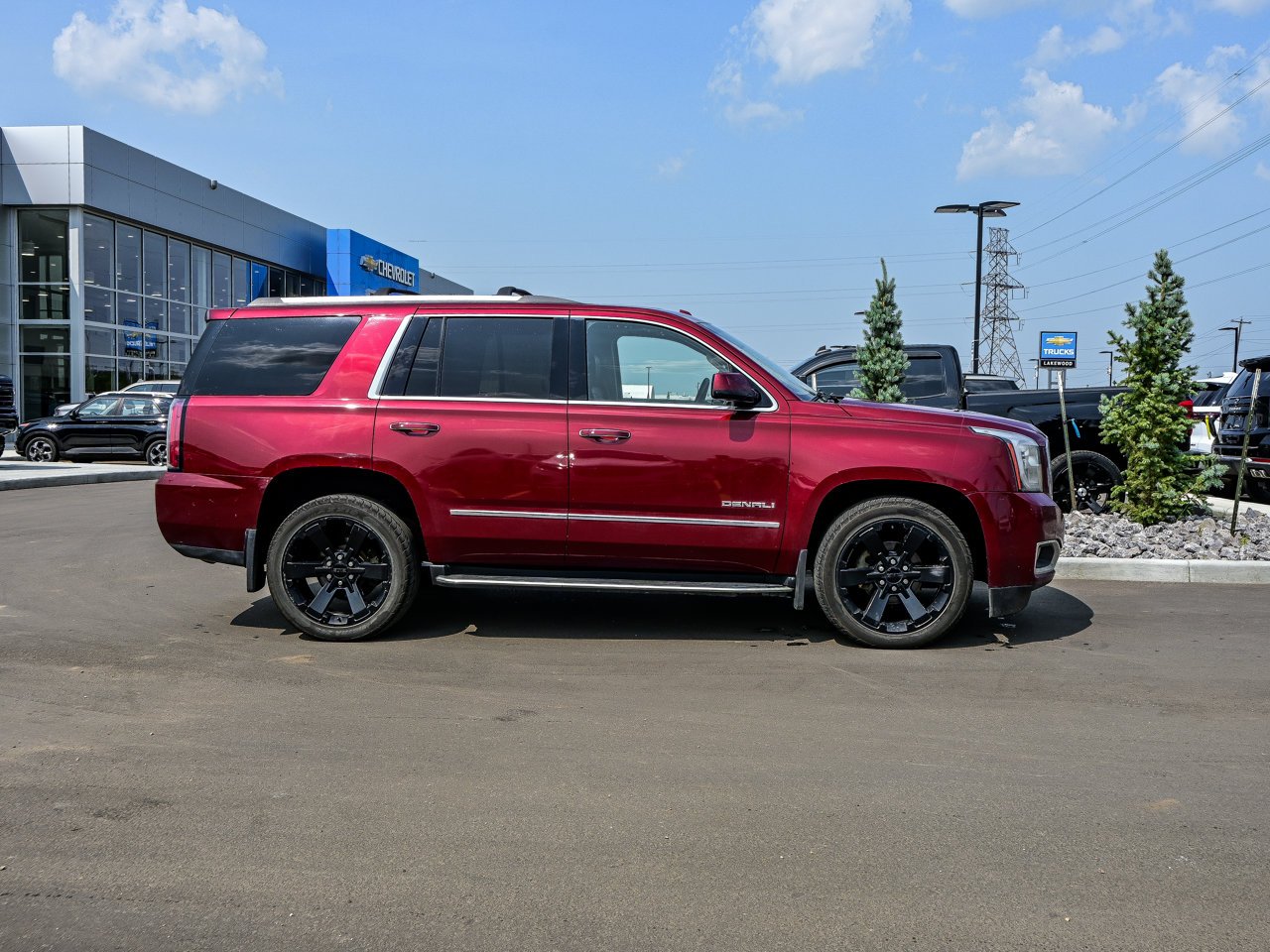 2017 GMC Yukon 4WD 4dr Denali Red Sherwood Park - photo #13