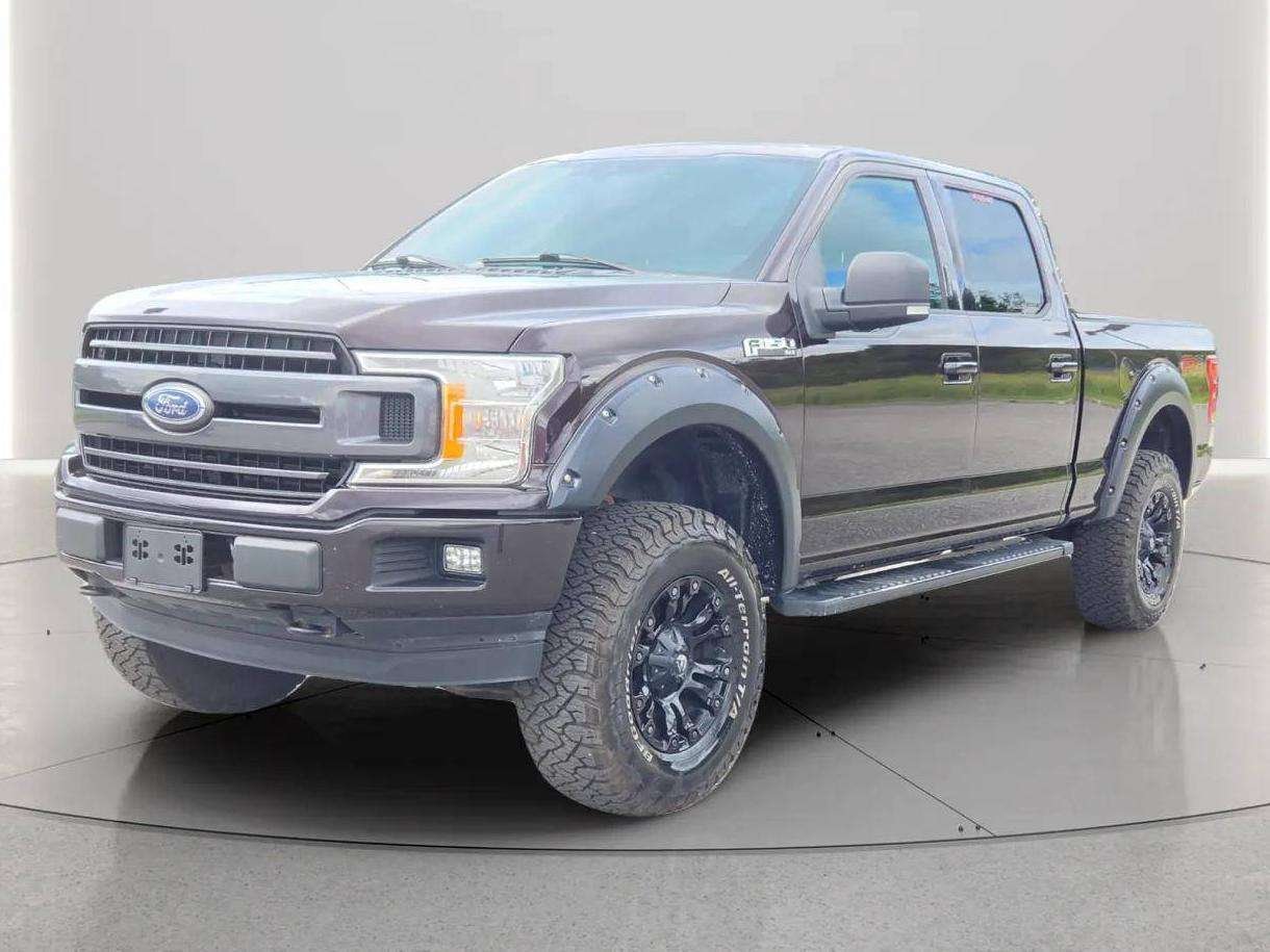 Ford F 150 2020 Rouge Gatineau - photo #0