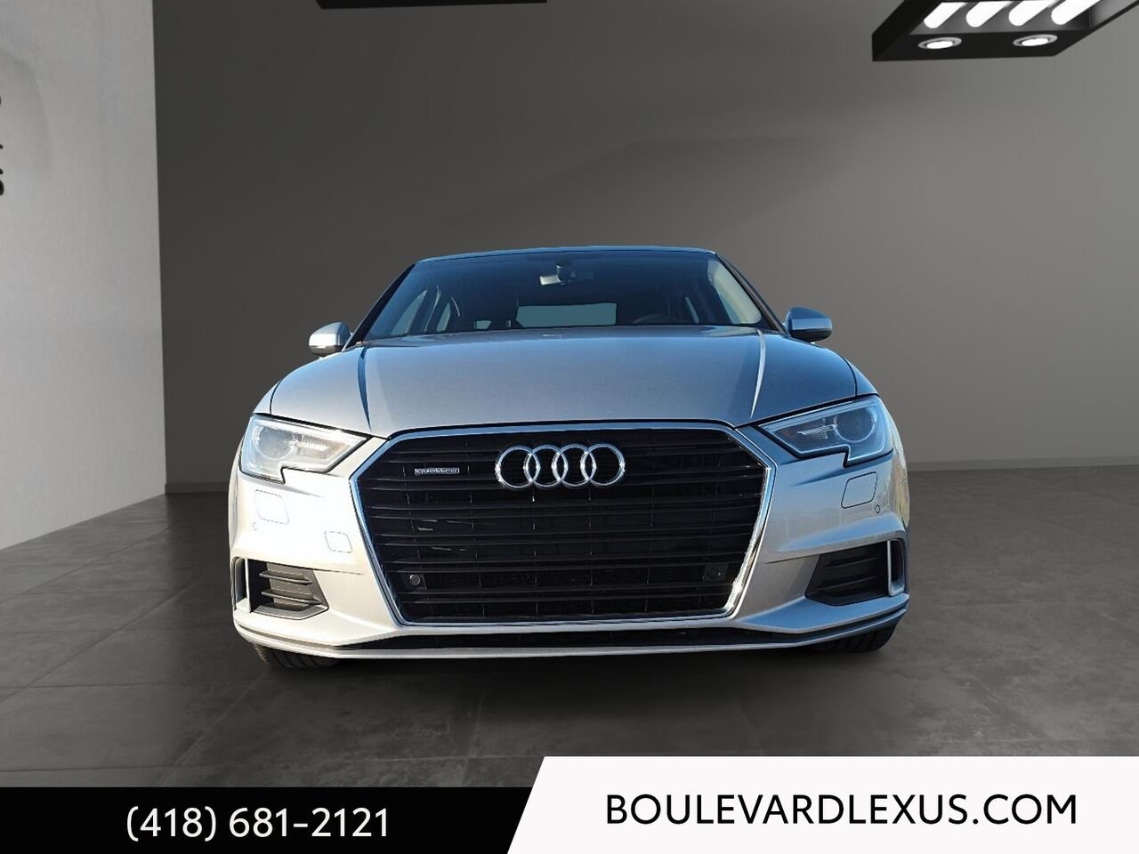 Audi A3 berline 19982B | Komfort 45 TFSI quattro 2019 Argent Québec - photo #1
