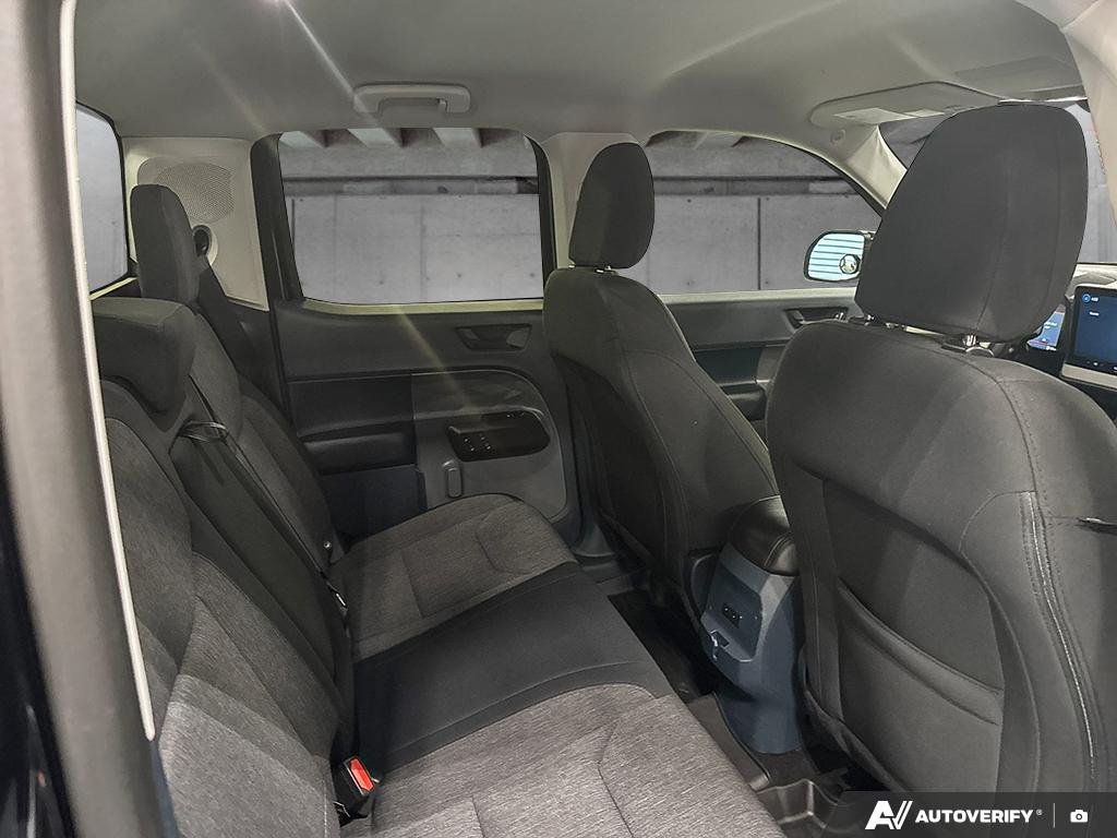 2025 Ford Maverick 2602519B | XLT | W8J Black Edmonton - photo #22