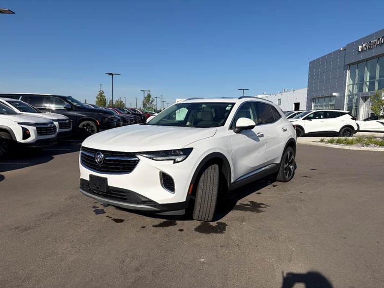 2022 Buick Envision AWD 4dr Essence White Sherwood Park - photo #3