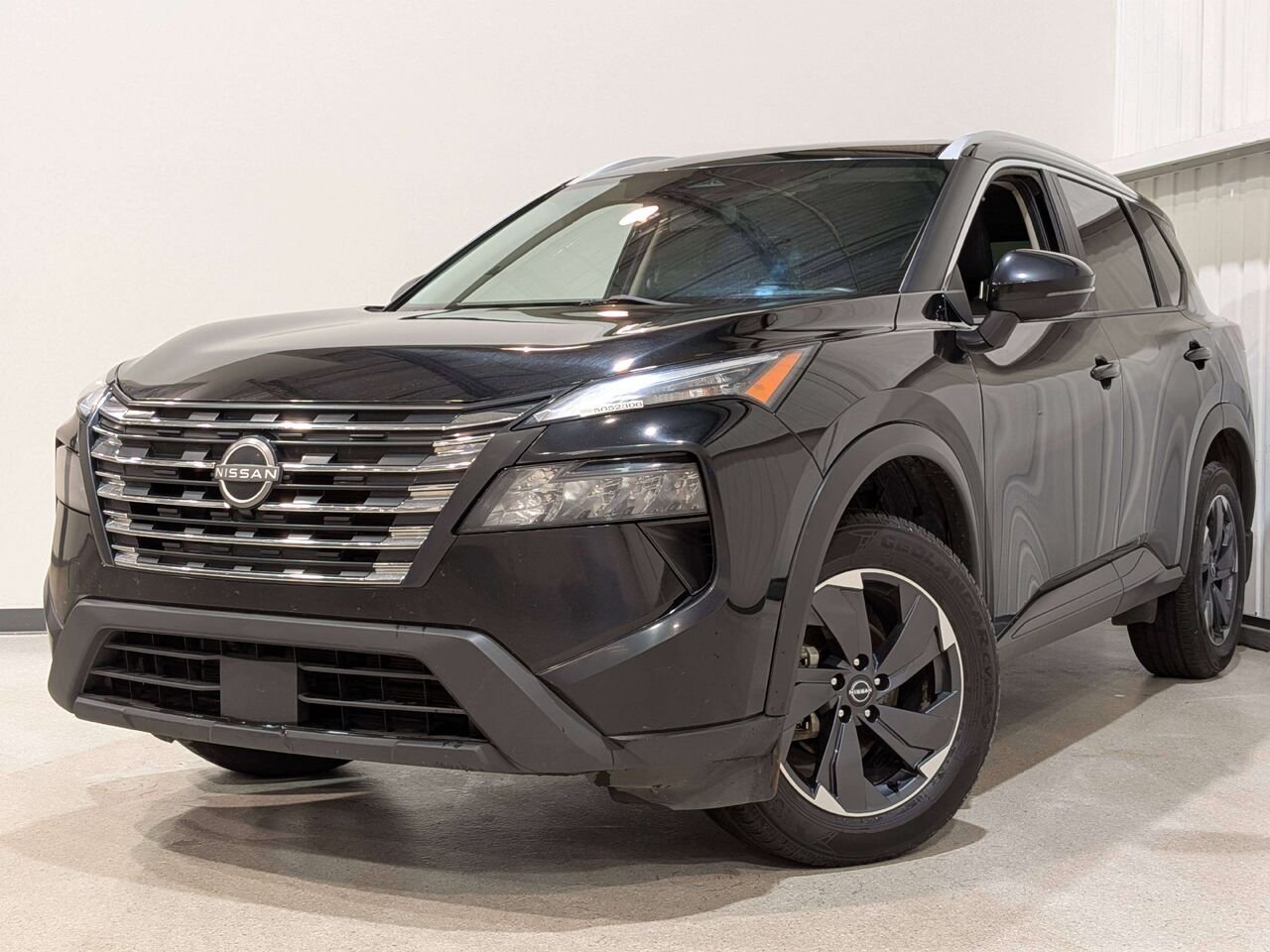 2024 Nissan Rogue AWD SV Moonroof Black Mirabel - photo #0