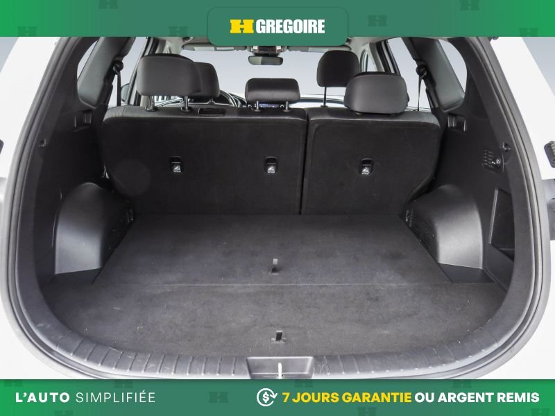 Hyundai Santa Fe 2022 Blanc Blainville - photo #29