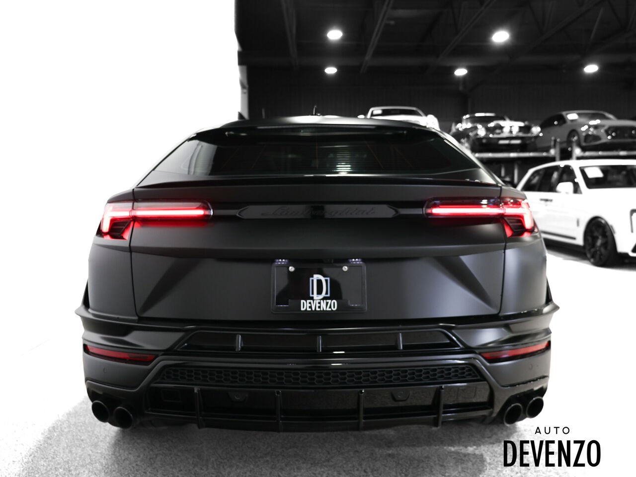 2023 Lamborghini Urus Black Saint-Eustache - photo #3