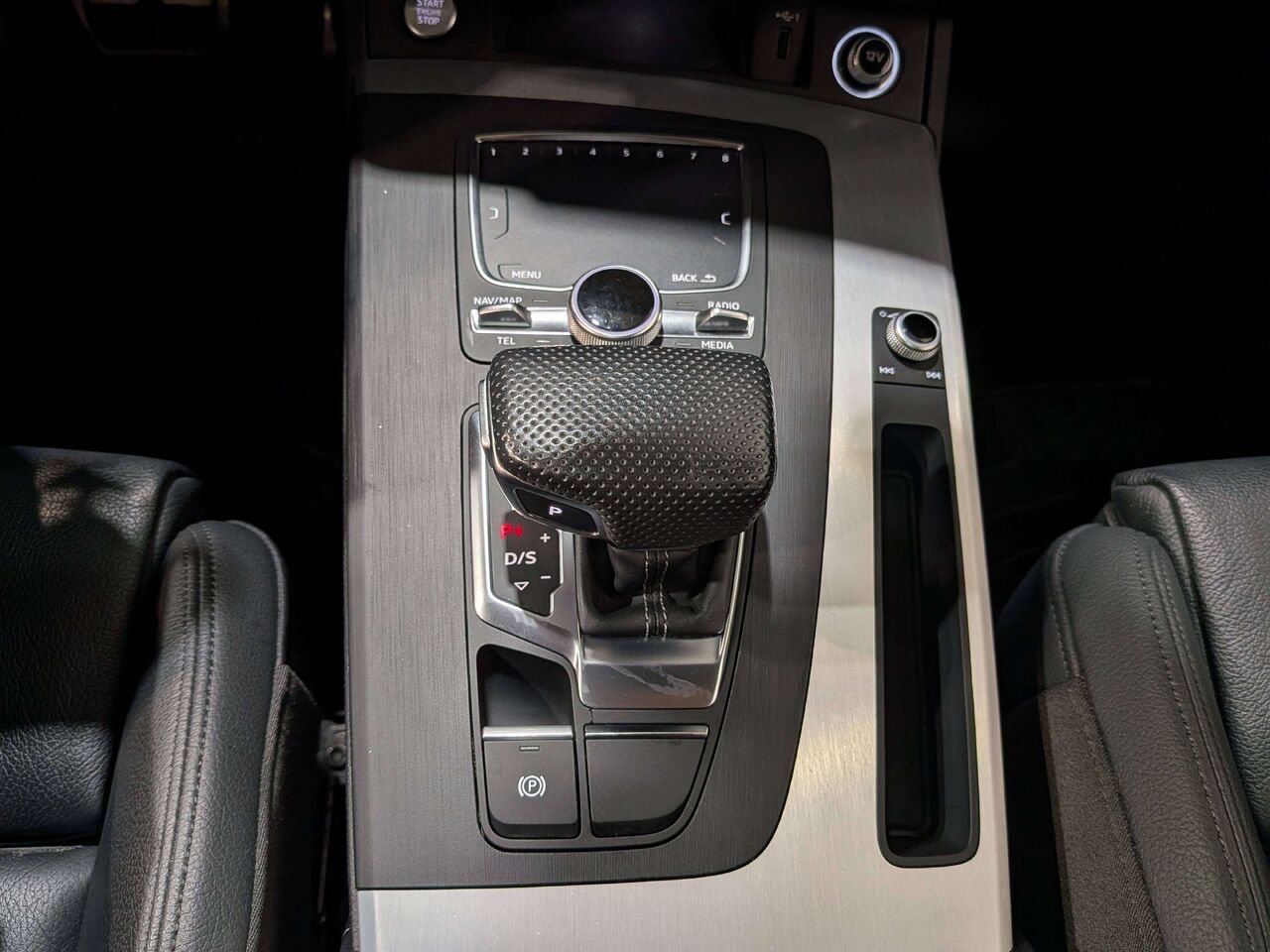 2019 Audi Q5 Technik 45 TFSI quattro Silver Val-David - photo #28