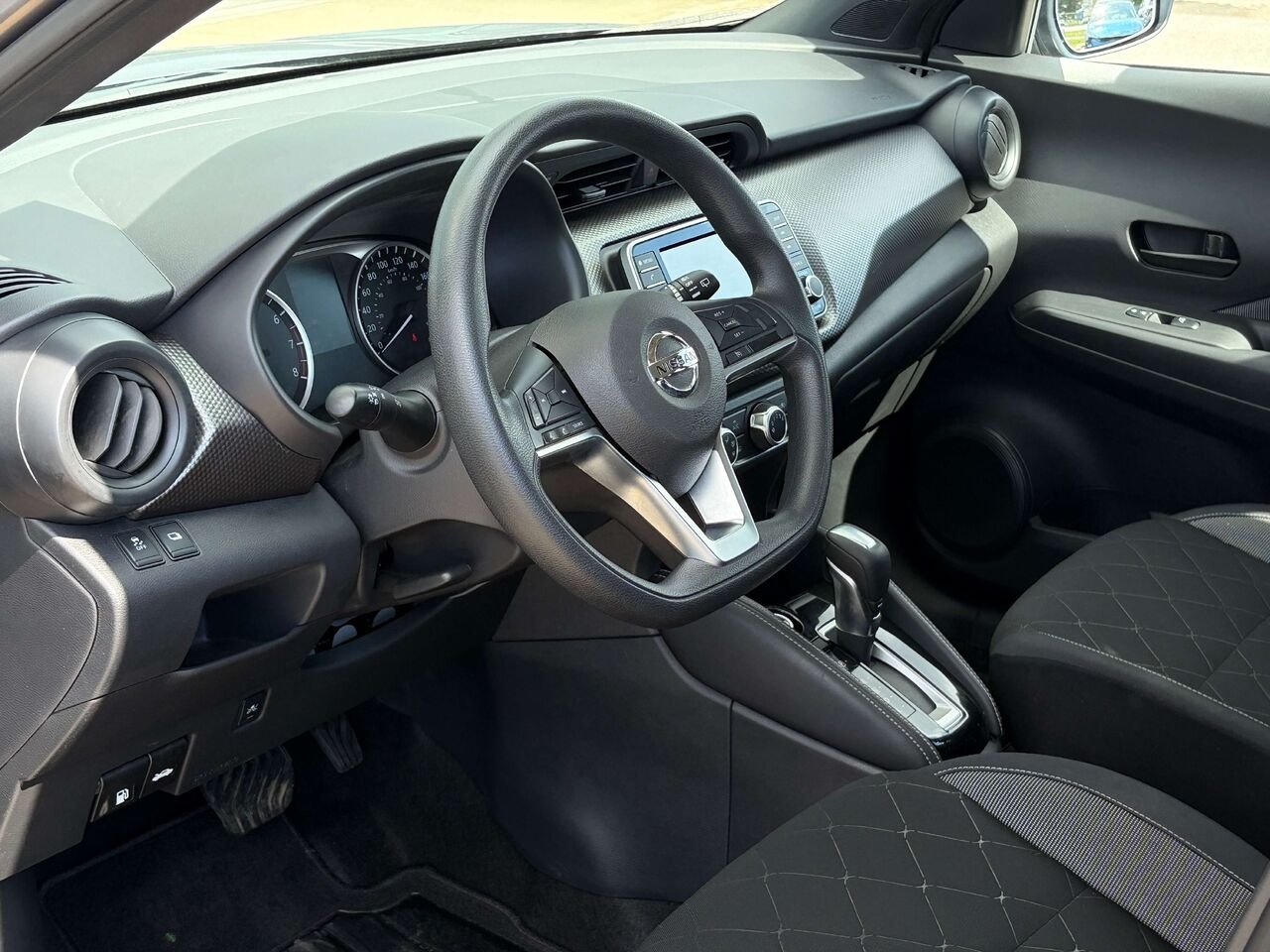 2019 Nissan Kicks Grey Gatineau - photo #11