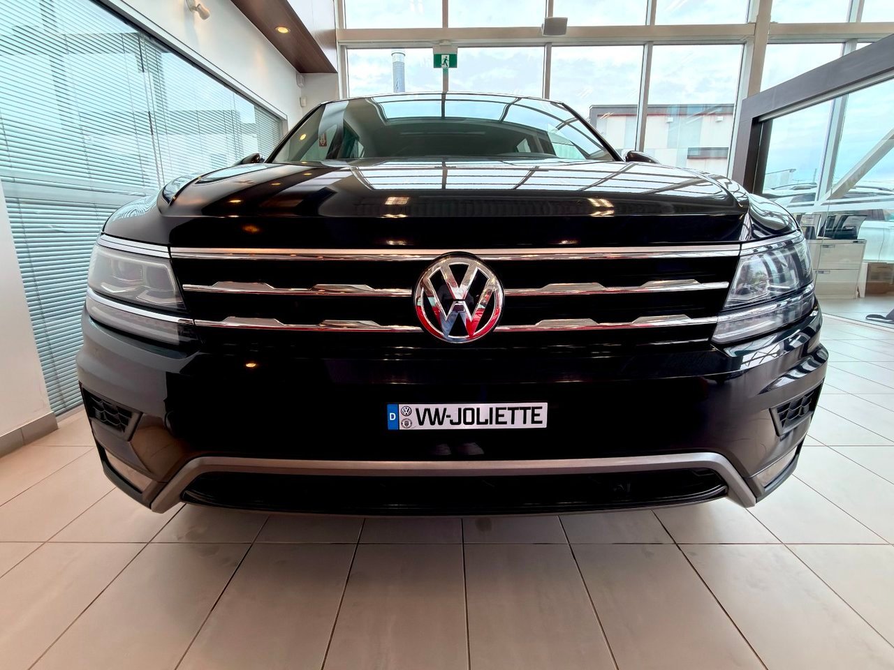 Volkswagen Tiguan 2018 Noir Notre-Dame-des-Prairies - photo #4