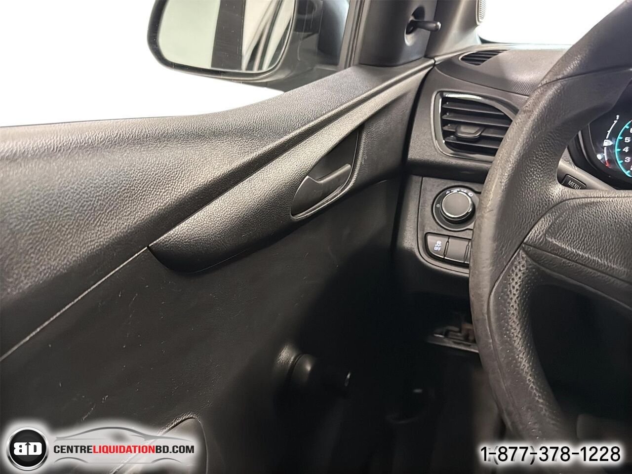 2017 Chevrolet Spark LS AUTOMATIQUE | BD0192 White Granby - photo #13
