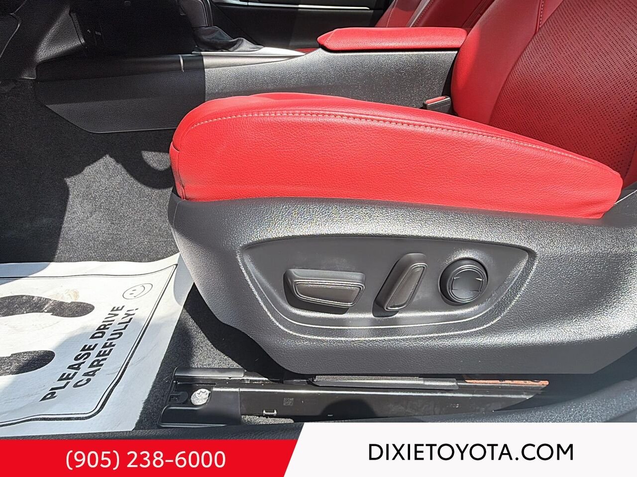2022 Toyota Camry XSE AWD / CLEAN CARFAX / MOONROOF / HEATED SEATS / ALLOY WHEELS / CARPLAY AND ANDROID AUTO Wind Chill Pearl with Black Roof Mississauga - photo #9