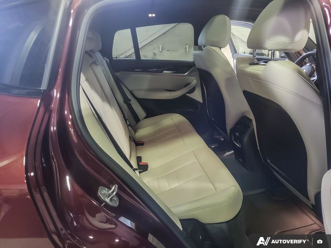 2023 BMW X4 5UX33DT04P9P71072 Red Mirabel - photo #25