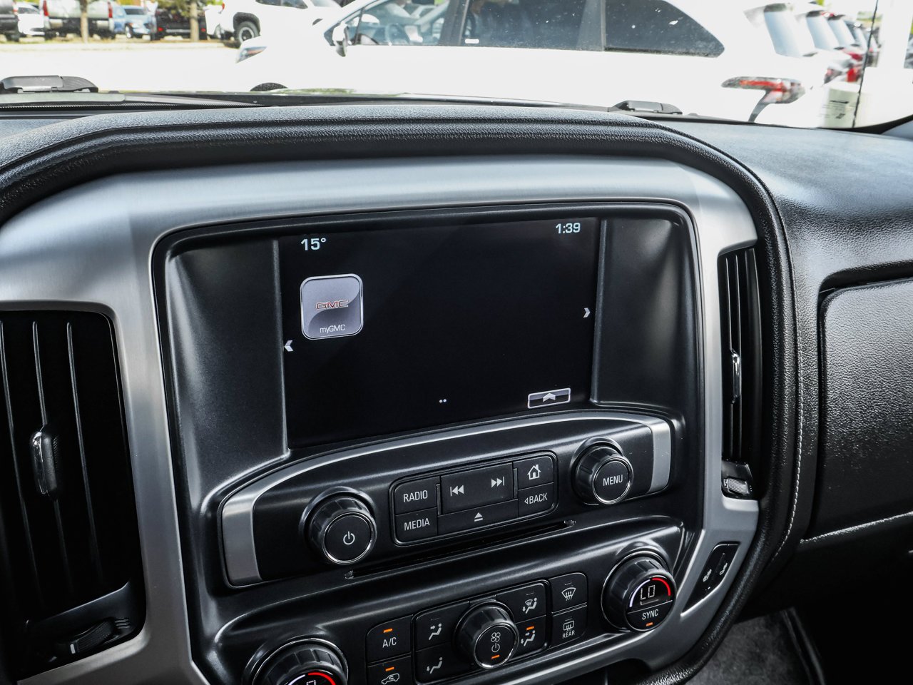 2017 GMC Sierra 1500 4WD Crew Cab 143.5 SLE Black Sherwood Park - photo #25