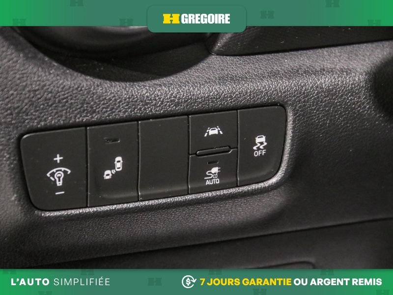2020 Hyundai Kona Grey Blainville - photo #16