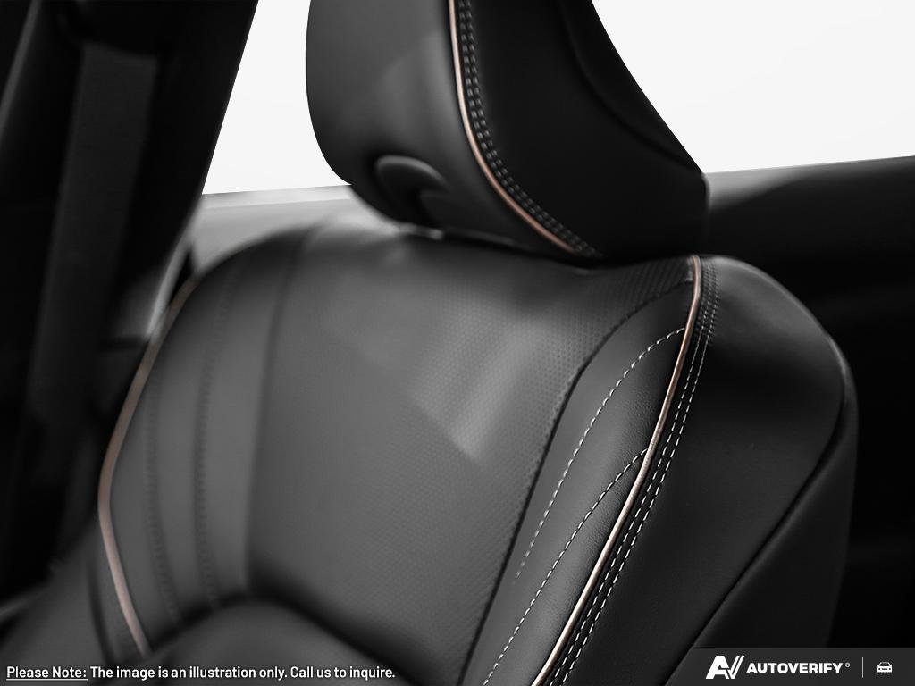 Toyota Crown Signia Limited TI 2026 Noir Sherbrooke - photo #19