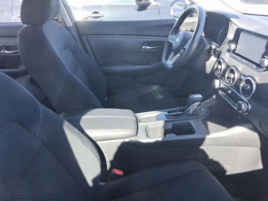 Nissan Sentra S S Plus CVT 2022 Gris