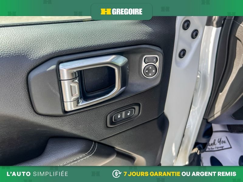 2023 Jeep Wrangler White Blainville - photo #15