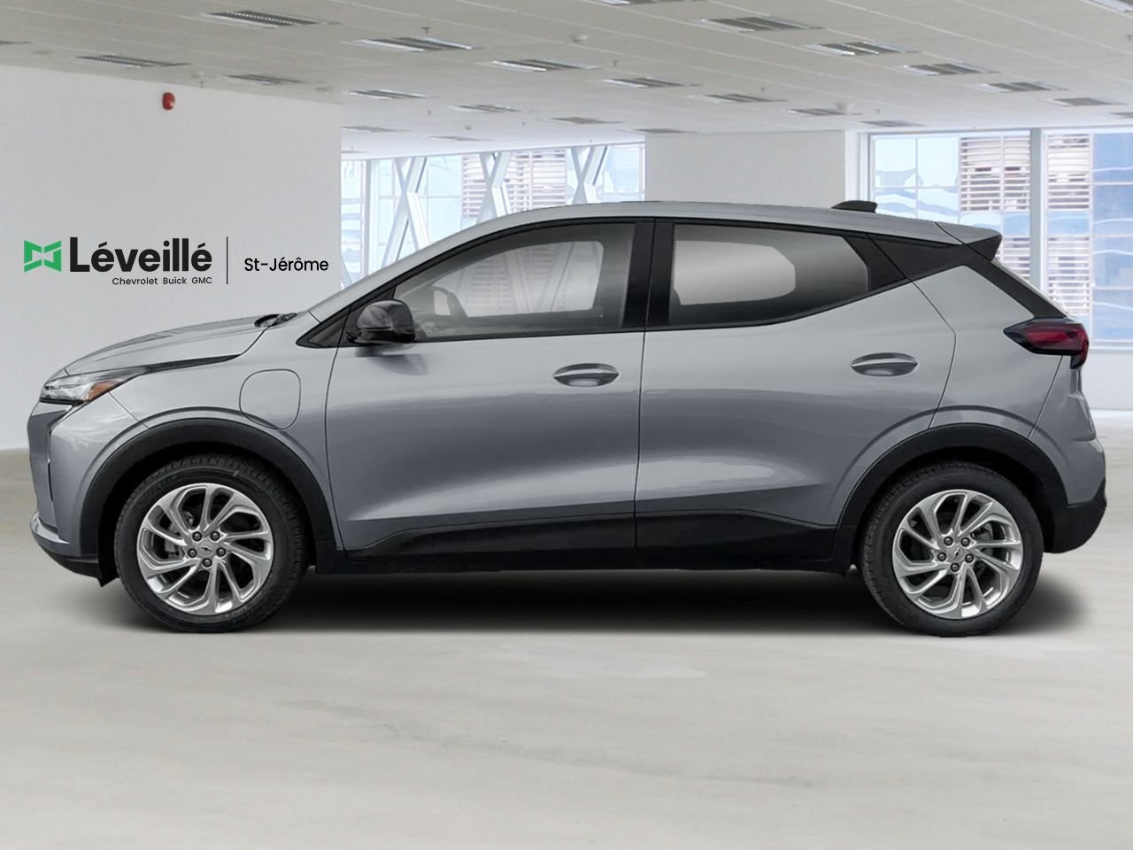 CHEVROLET Bolt LT 2027 Gris sterling métallisé Saint-Jérôme - photo #1