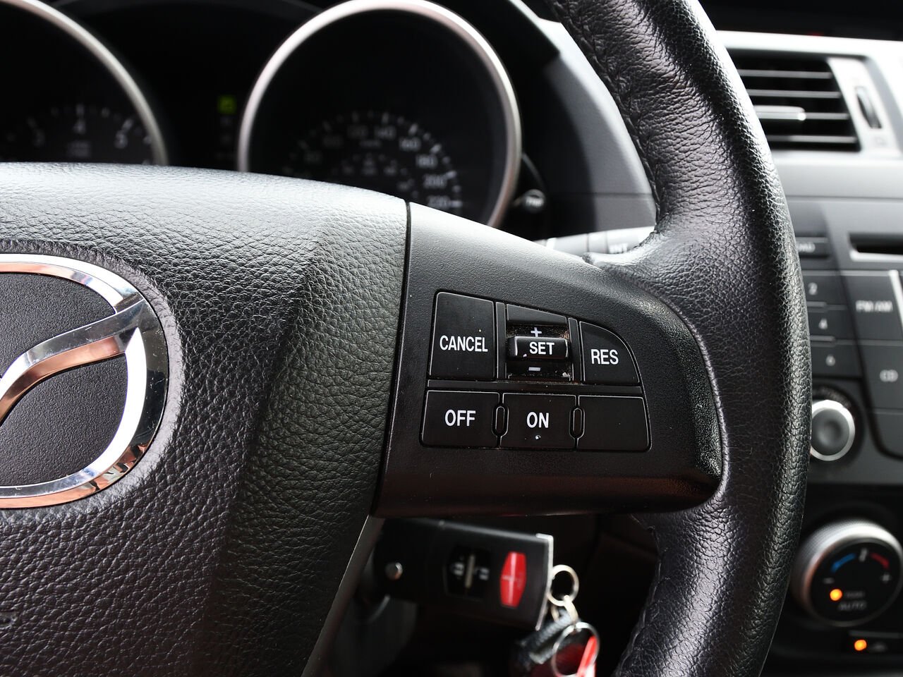 Mazda Mazda5 Familiale 4 portes, boîte automatique, GS 2015 Rouge Saint-Hyacinthe - photo #15