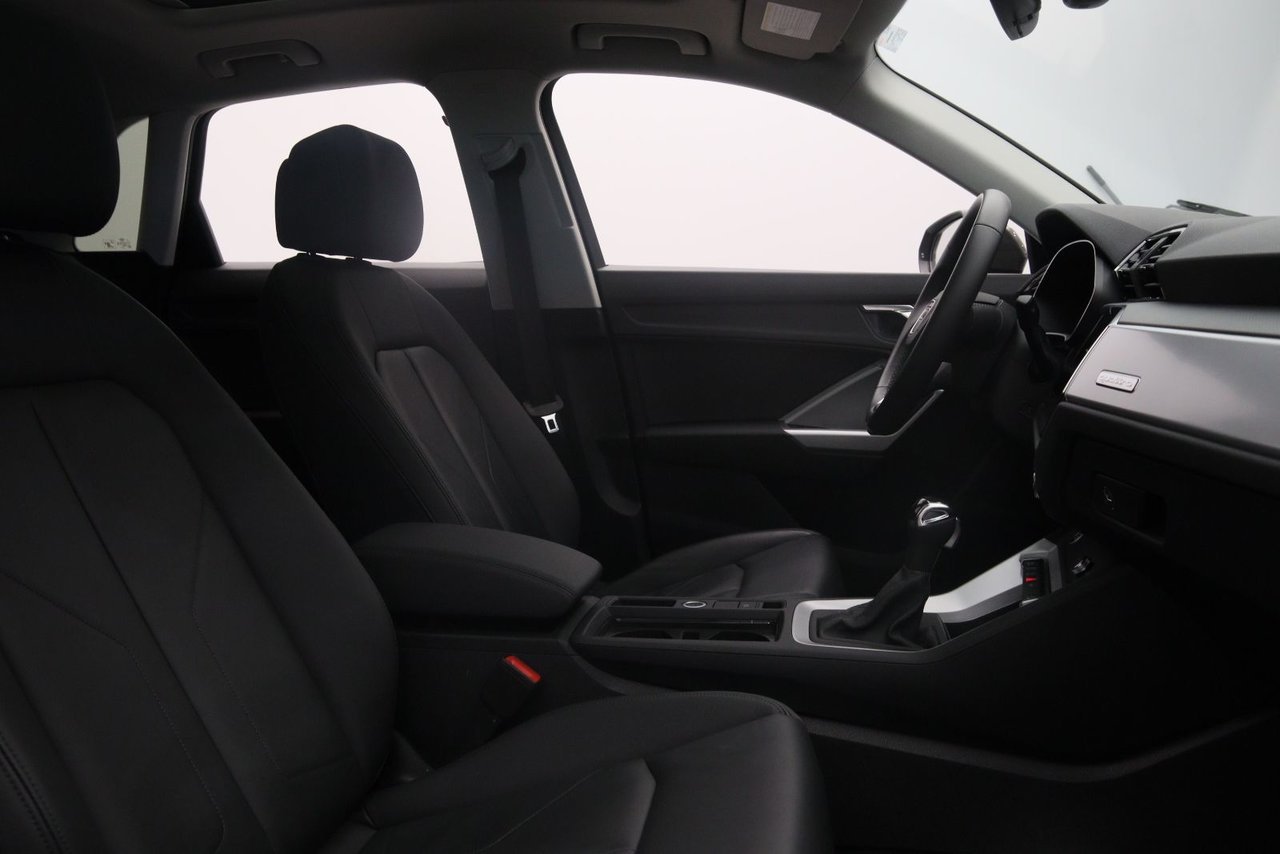 Audi Q3 2025 Argent Baie-Comeau - photo #16