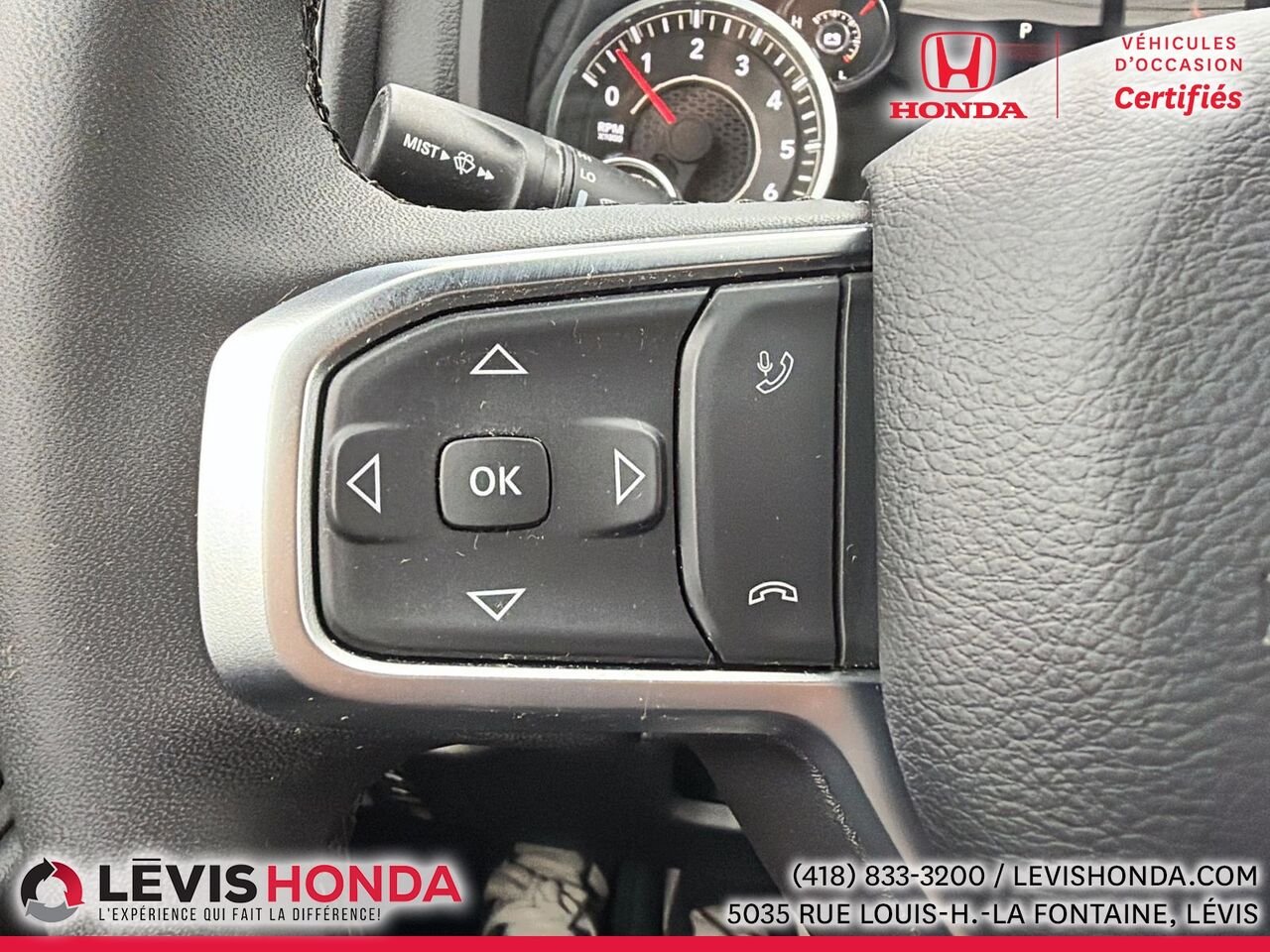 2025 Ram 1500 Big Horn Big Horn cabine d'équipe 4x4 caisse de 5 pi 7 po Grey Lévis - photo #21