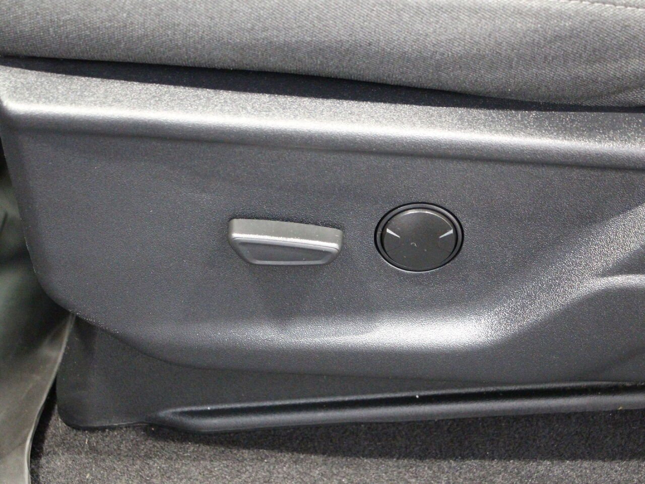 Ford F-150 Lightning XLT F150 LIGHTNING XLT 2024 Rouge Châteauguay - photo #23