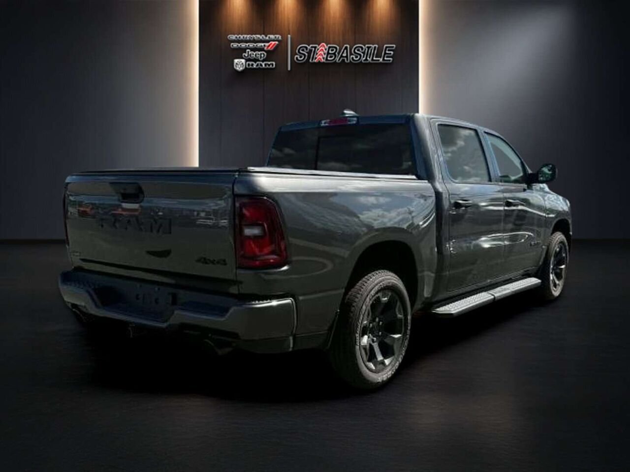 Ram 1500 2026 Gris Saint-Basile-le-Grand - photo #17