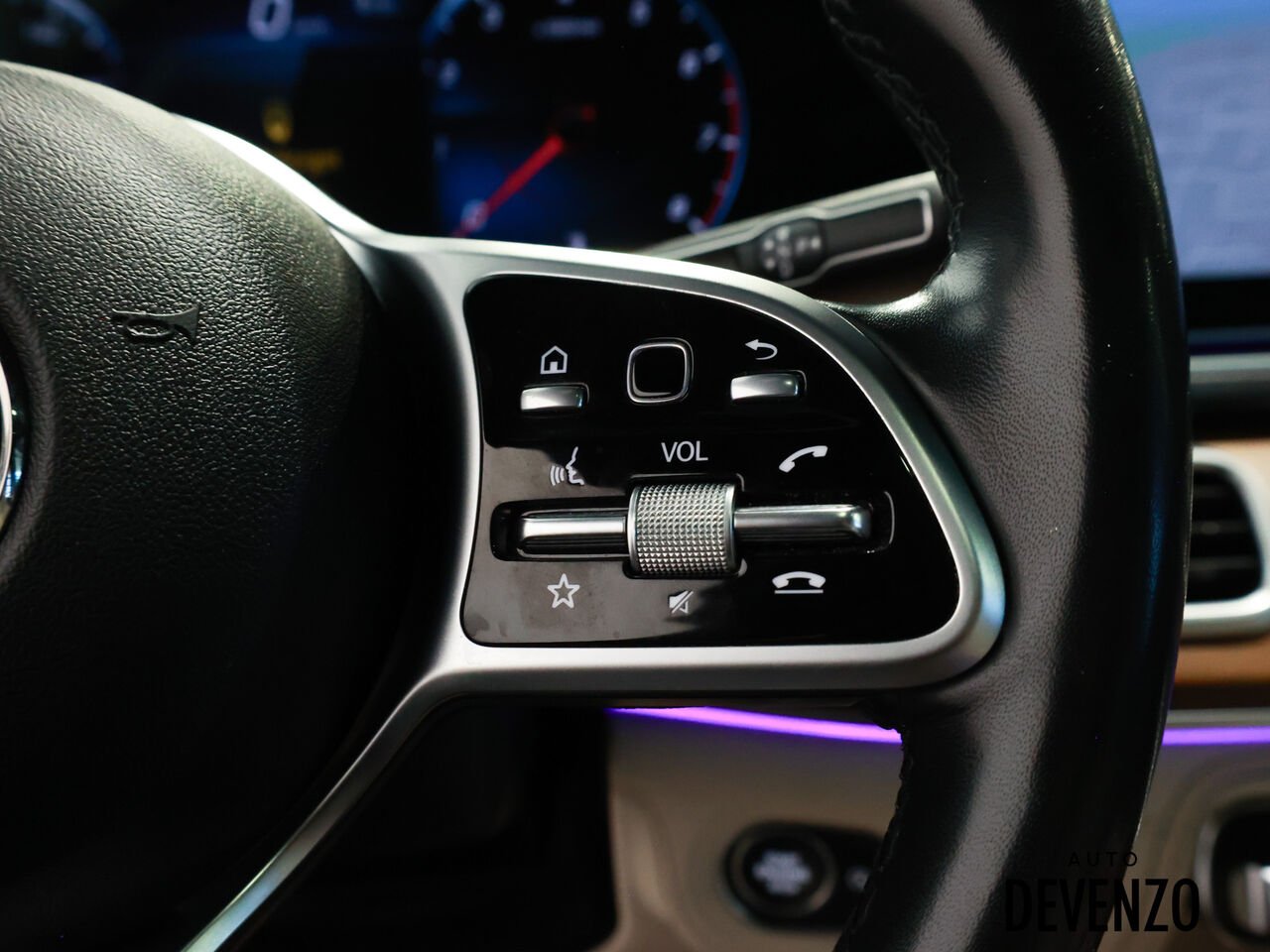 2022 Mercedes-Benz GLE Black Saint-Eustache - photo #15