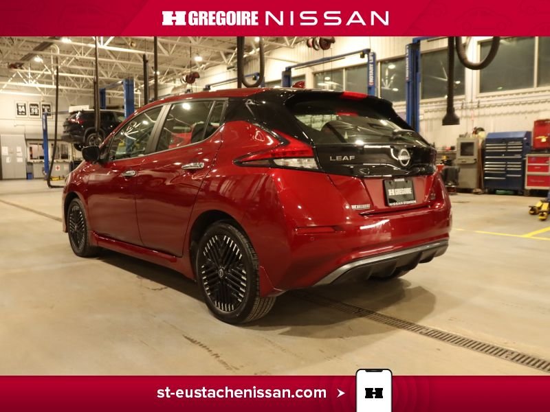 2023 Nissan Leaf Red Laval - photo #7