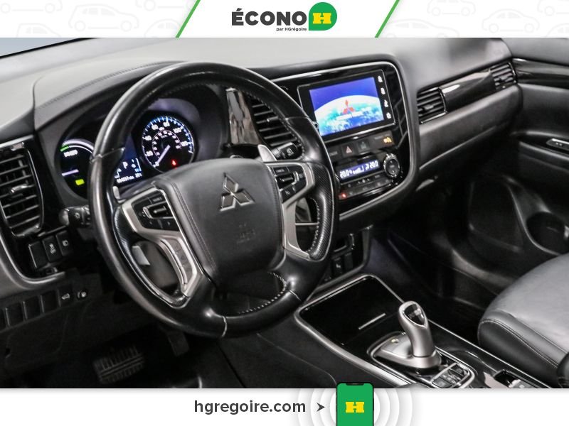 Mitsubishi Outlander PHEV 2018 Gris Blainville - photo #10