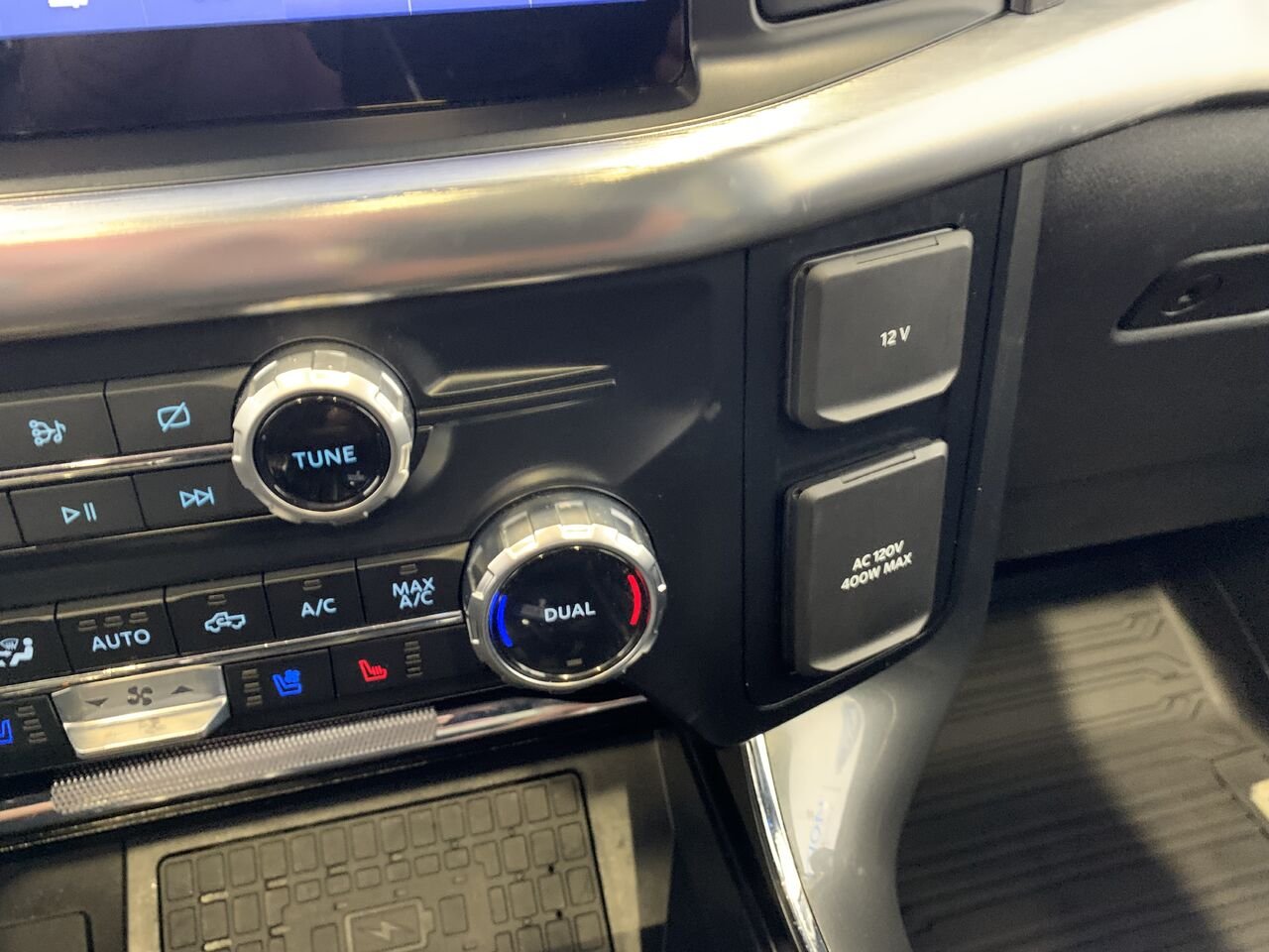 2023 Ford F-150 Grey Saint-Eustache - photo #40