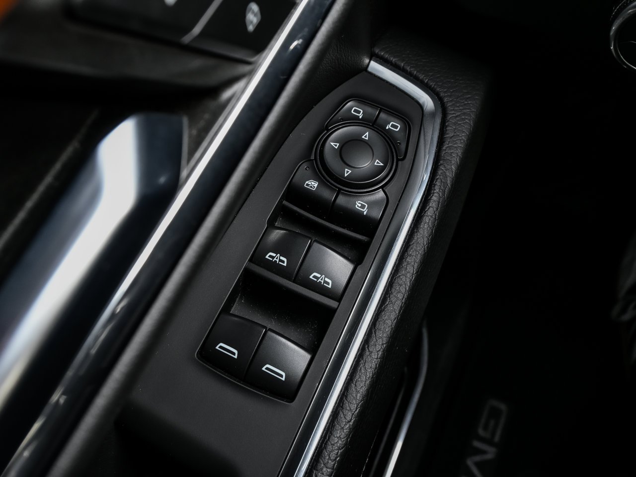 2023 GMC Sierra 1500 4WD Crew Cab 147 Denali Black Sherwood Park - photo #17