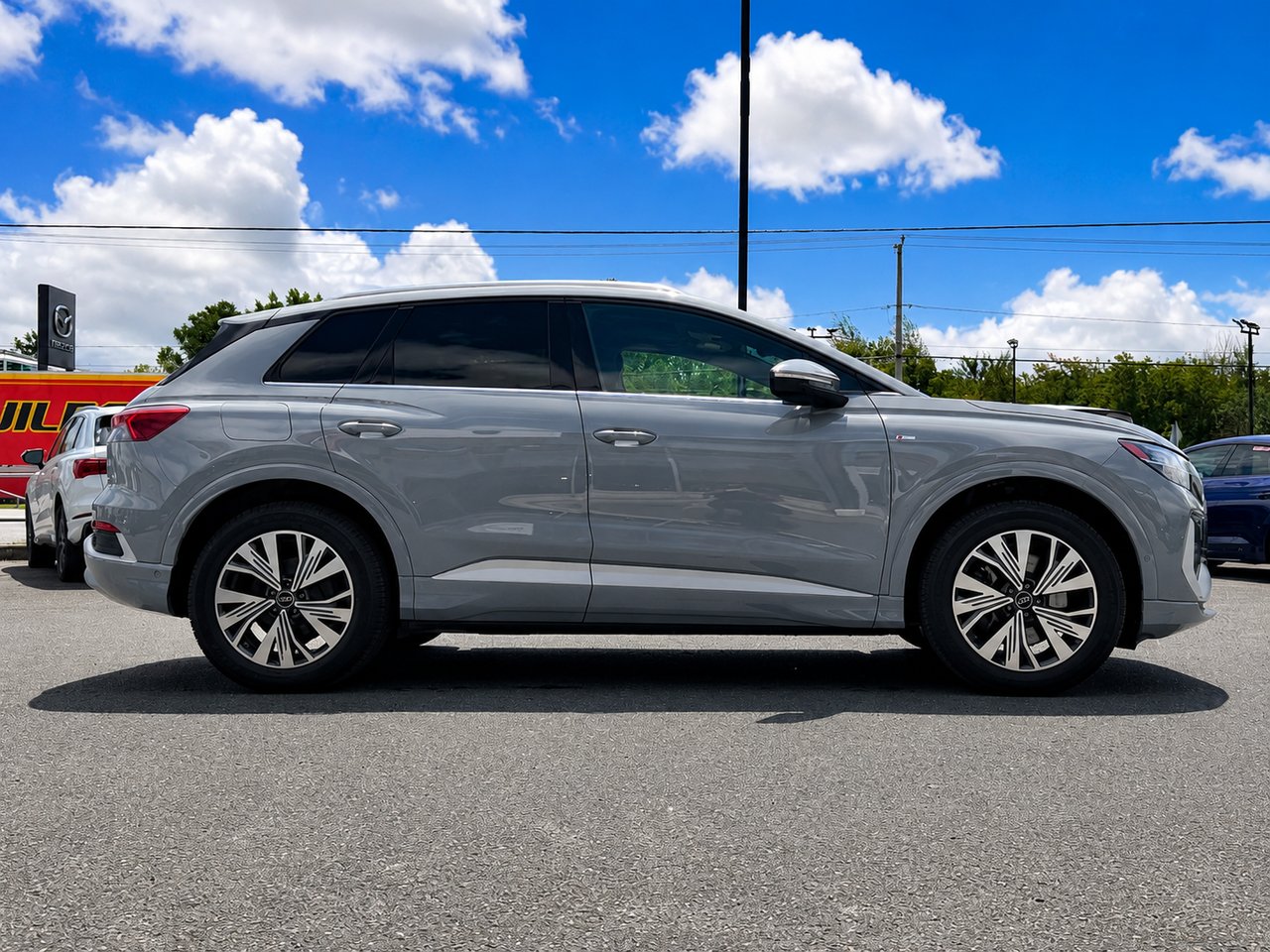 2023 Audi Q4 e-tron Grey Granby - photo #7