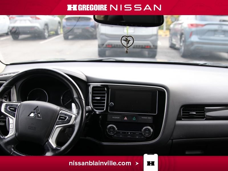 2018 Mitsubishi Outlander Plug-In Hybrid Silver Blainville - photo #13