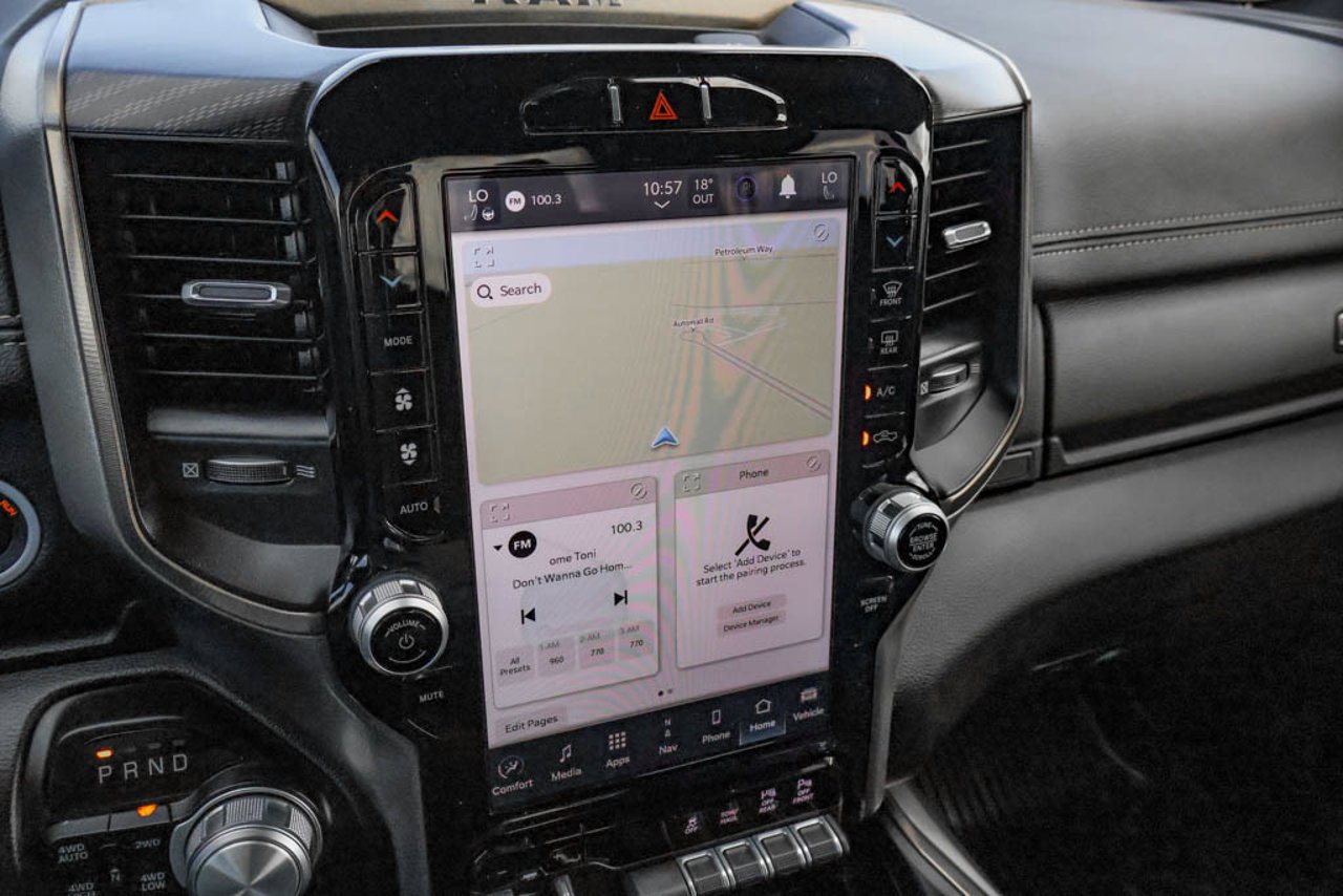 2023 Ram 1500 Sport 4x4 Crew Cab 5'7 Box Grey Sherwood Park - photo #23